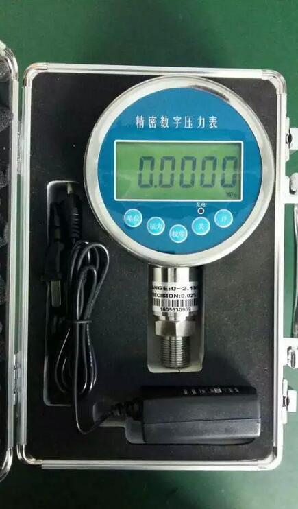 數(shù)字精密壓力表
